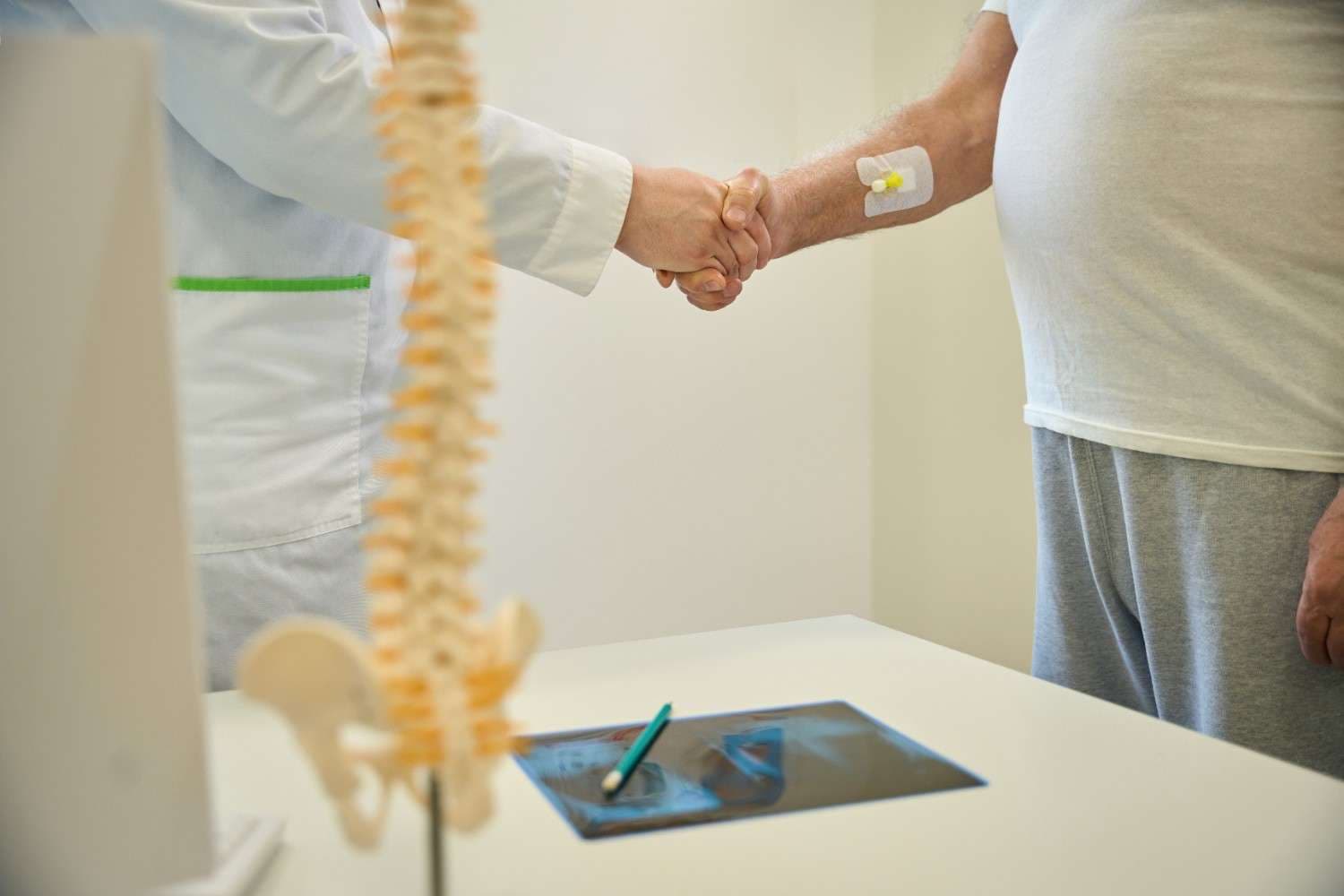 Spine Specialist in Ranchi | Dr. MD Arif